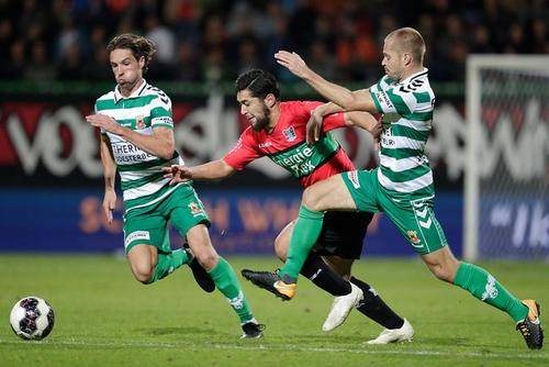 建议玩家为 建议玩家为