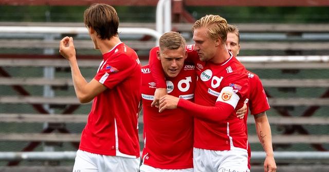 英超豪门文 英超豪门文